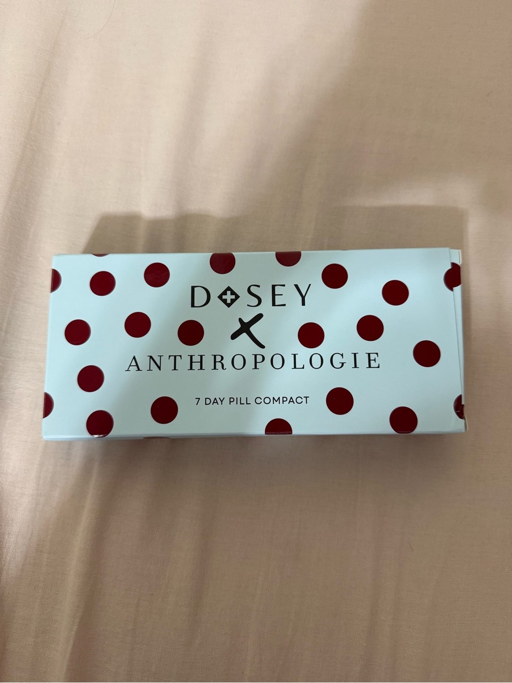 DOSEY x Anthropologie 7-Day Pill Compact - Boue with Burgundy Polka Dots